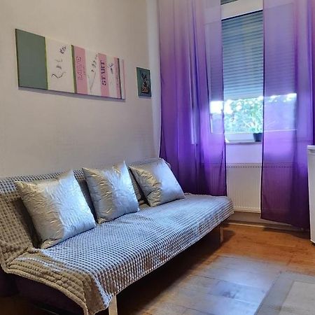 Elena Flat Lavendel Duisburg Zentrum Luaran gambar
