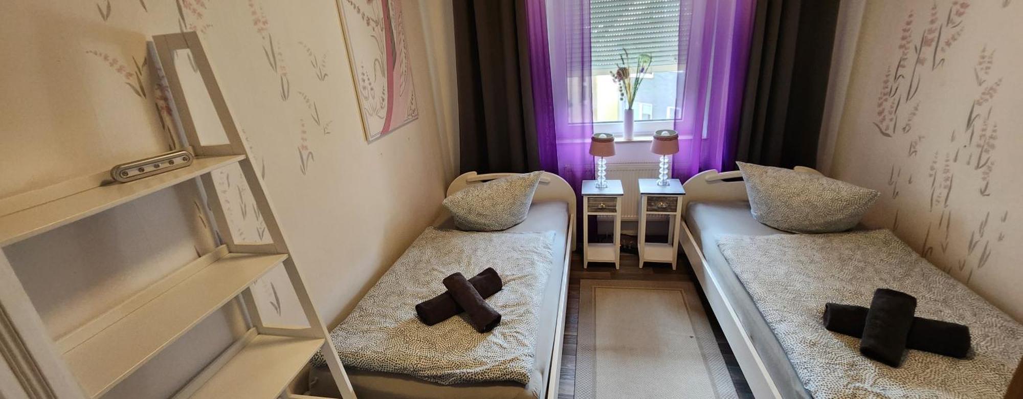 Elena Flat Lavendel Duisburg Zentrum Luaran gambar